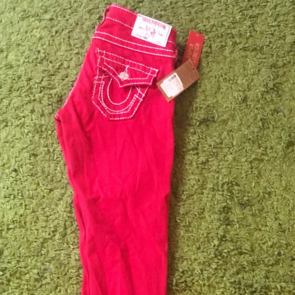 NWT TRUE RELIGION PANTS SIZE 26 !